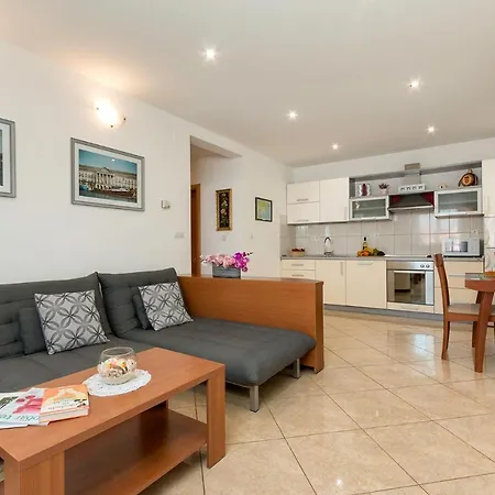 Palma Apartment Pula